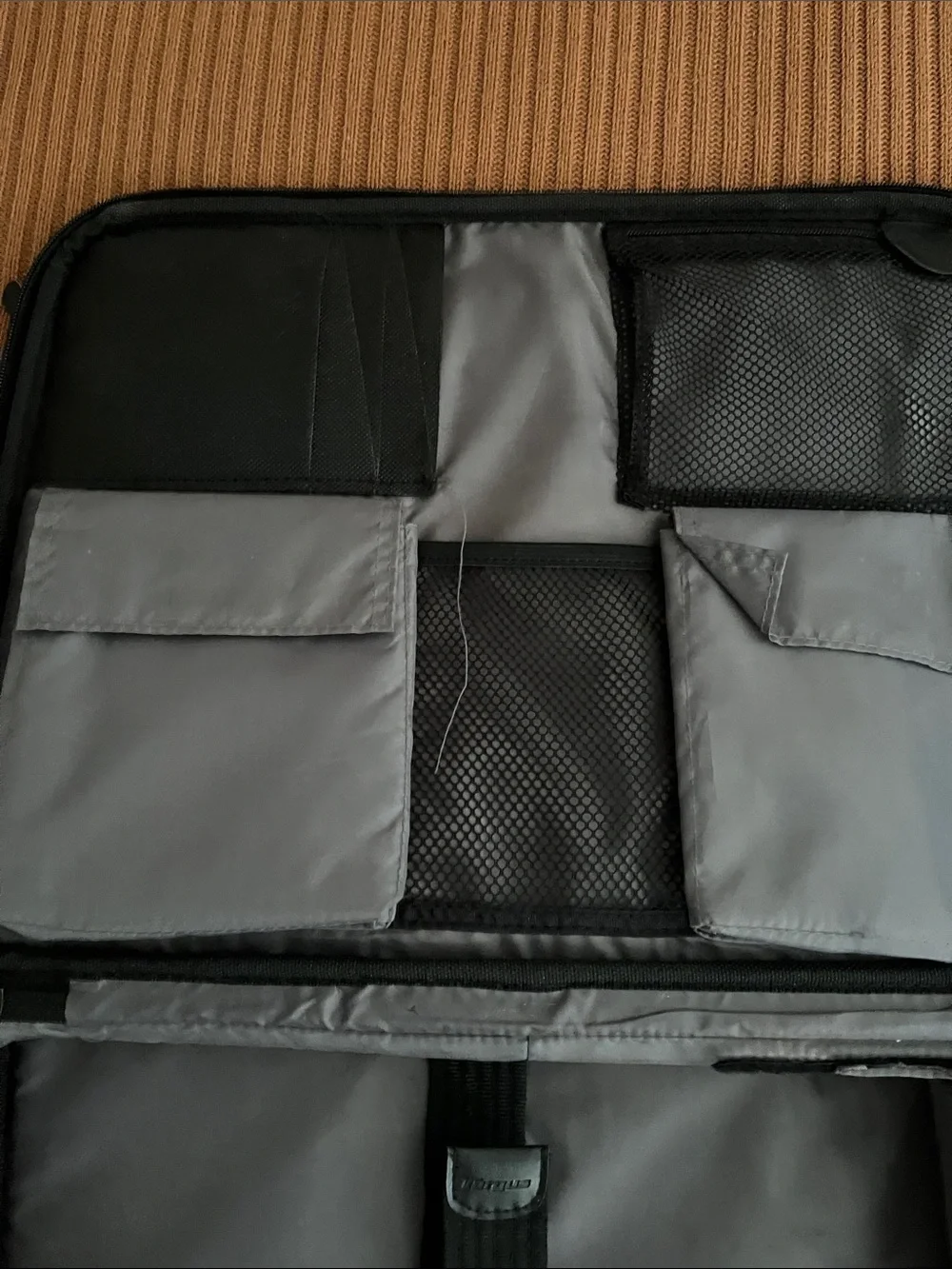 Targus Black Men's Briefcase Laptop Bag - Professional Work Bag